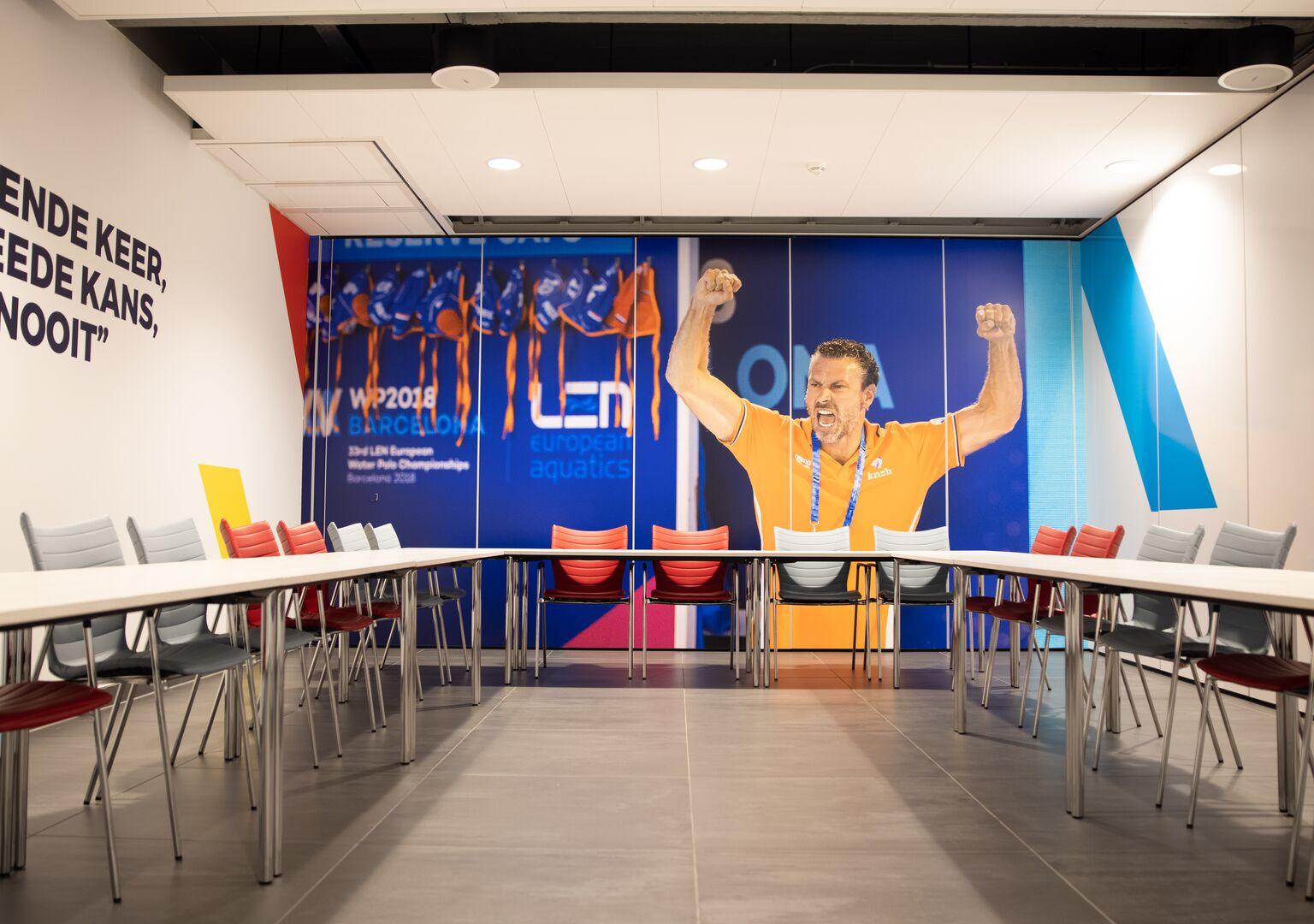 Kom vergaderen in zwemcentrum Rotterdam